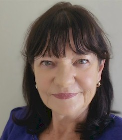 Savoy Holmes Martenstyn